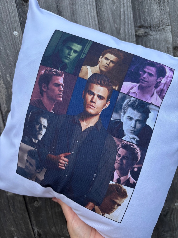 Stefan Salvatore Eras Cushion