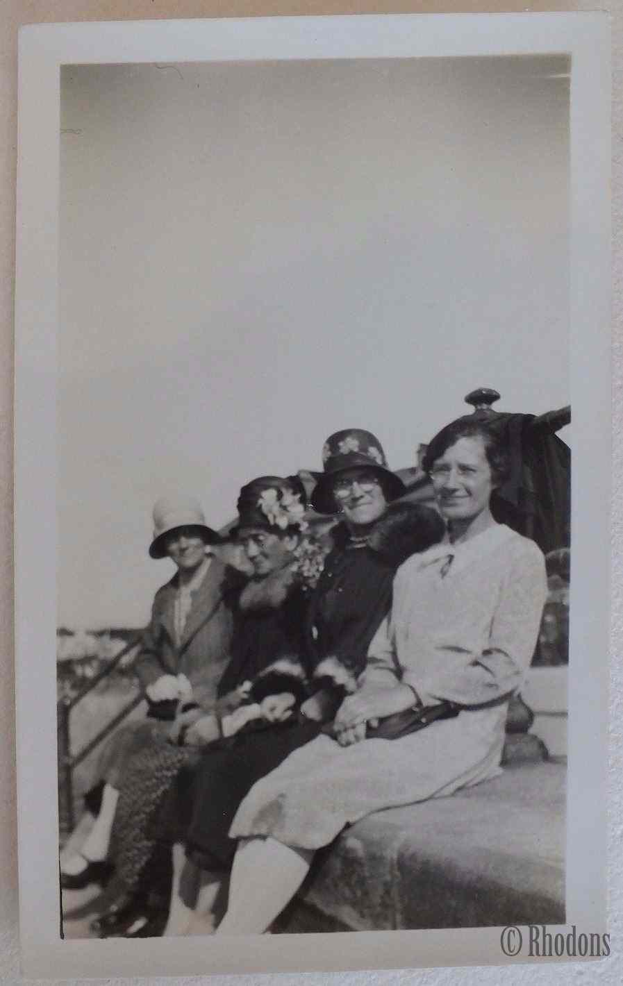 Family Group Photo - Ladies On The Beach, Amazing Hats, Circa 1930s Fashion