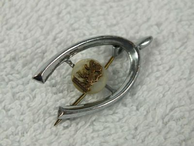 vintage wishbone brooch with amethyst flower