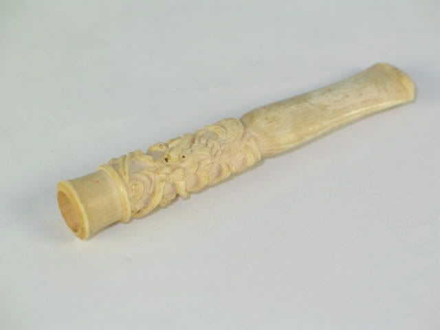 19th Century Chinese Carved Cigarette Or Cheroot Holder 