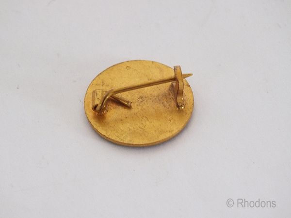 International Club Ayrshire-Vintage Enamel Lapel Pin Badge