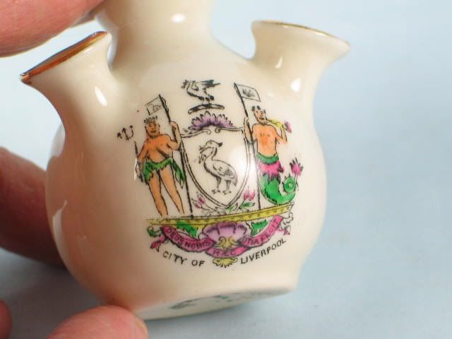 Crested China Tulip Vase With Arms Of Liverpool.