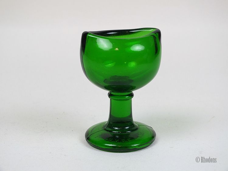 Vintage Chemists Glass Eye Bath, Emerald Green, Circa 1940/50s