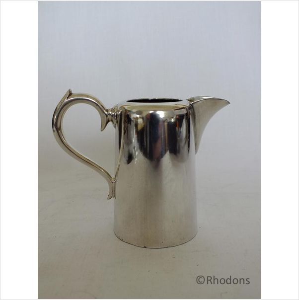 Walker and Hall Hotelware, Silver Plated Creamer
