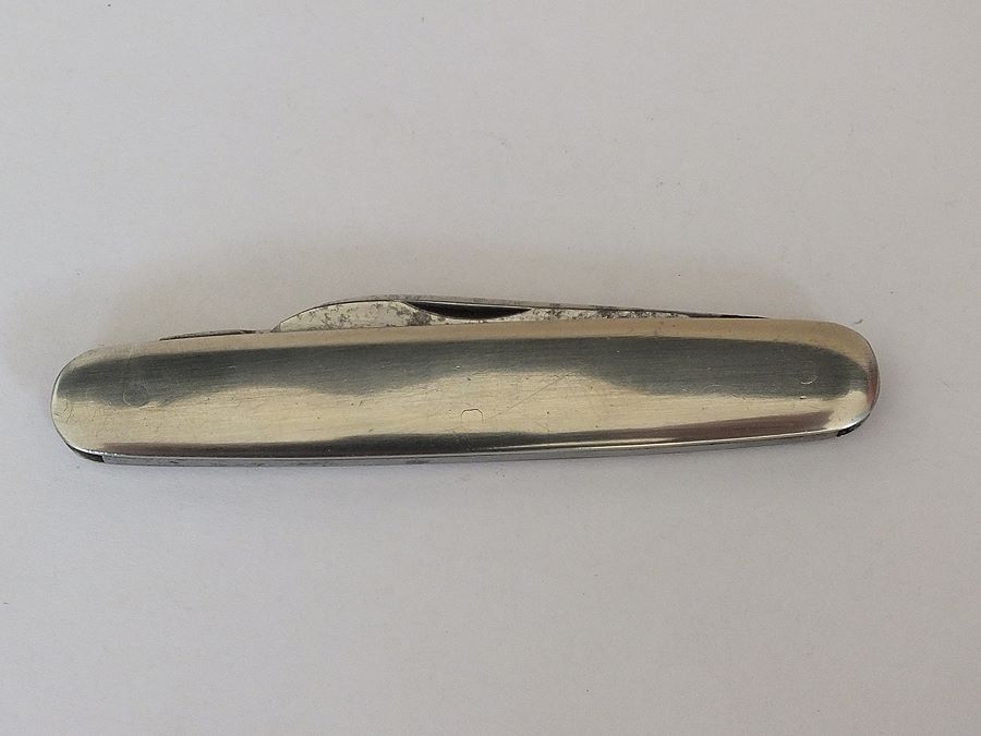 Vintage Folding Penknife By R Groves Sheffield, England