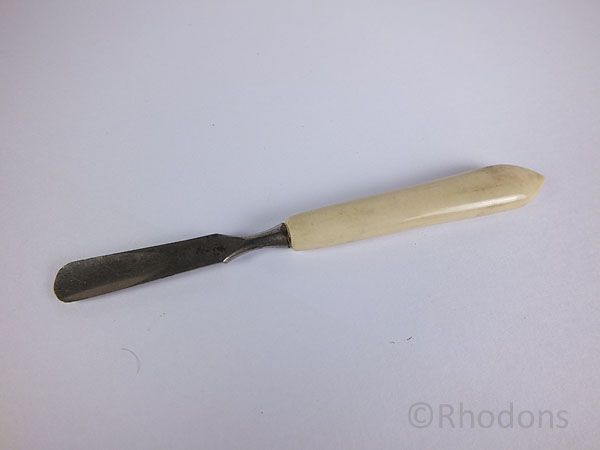 Antique Bone Handled Manicure Tool, Cuticle Pusher, Victorian / Edwardian Era 