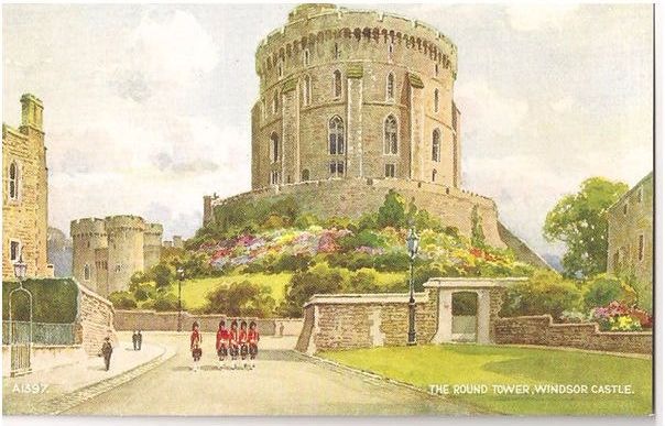Berkshire: The Round Tower Windsor Castle. Valentines Postcard # A1397