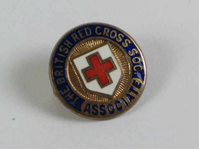 British Red Cross Society Associate Badge / Brooch