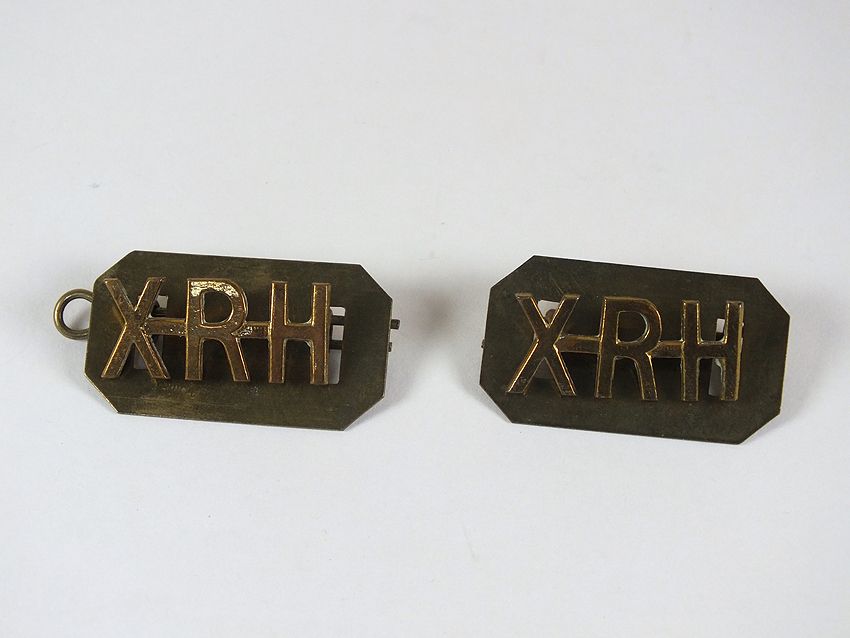 10th Royal Hussars Shoulder Titles With Back Plates, Pair