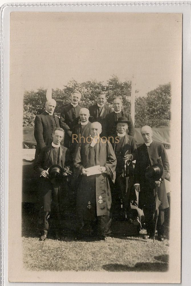 Scottish Clergymen, Vicars, Ministers. Group Photo Postcard, Rutherglen?