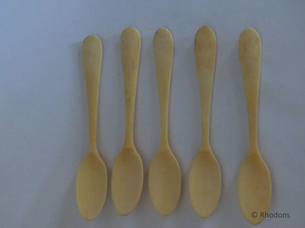 Scottish Cow Horn Spoons x5