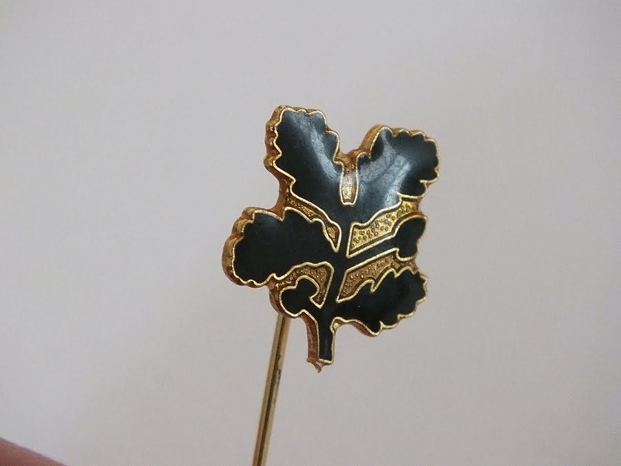 National Trust Member Enamel Lapel Stick Pin Badge