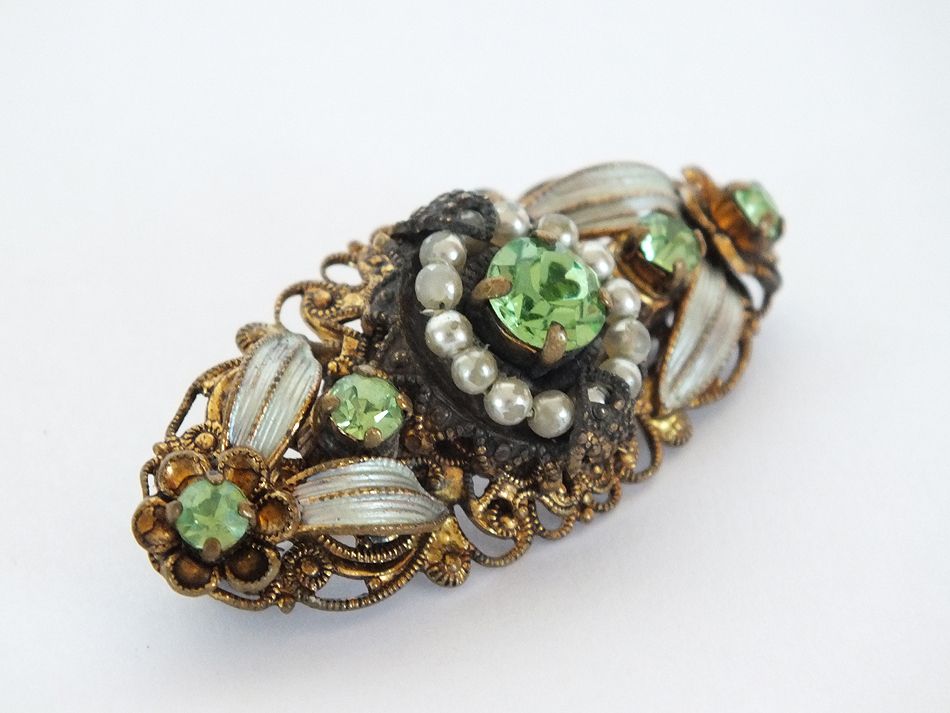 Vintage Pin Brooch-Early / Mid 20th Century Jewellery