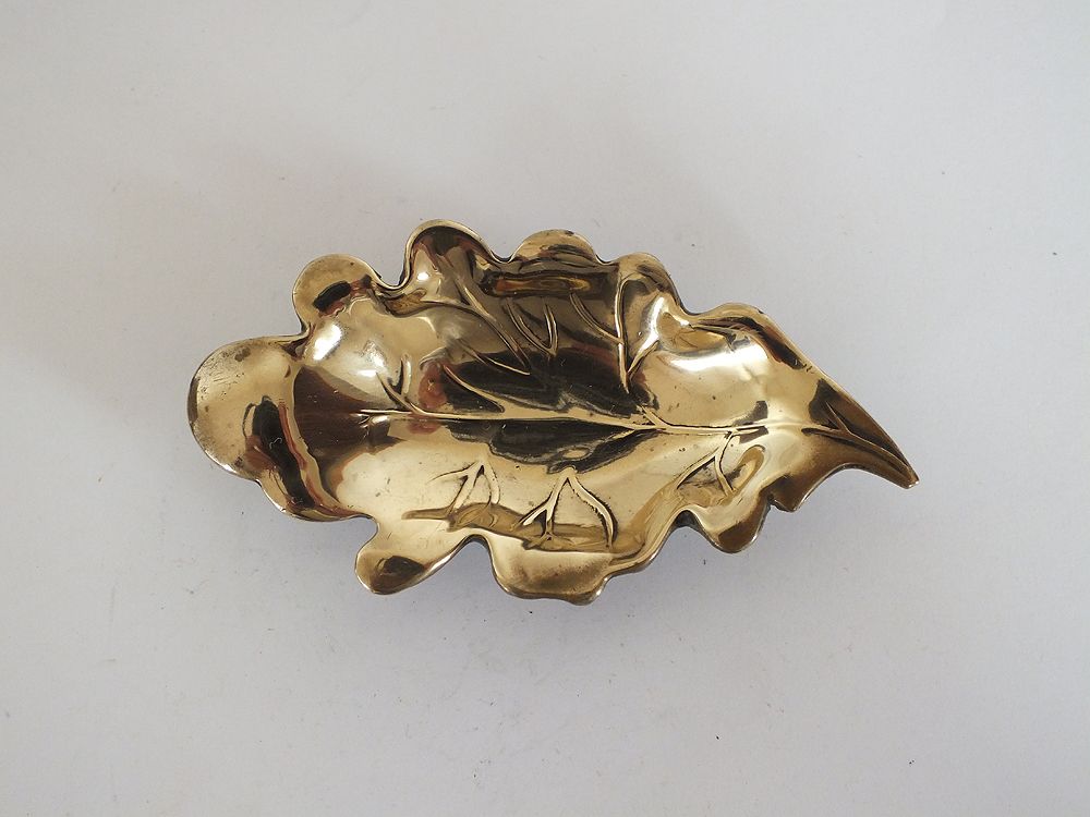 Brass Oak Leaf Pin Tray, Trinkets Dish