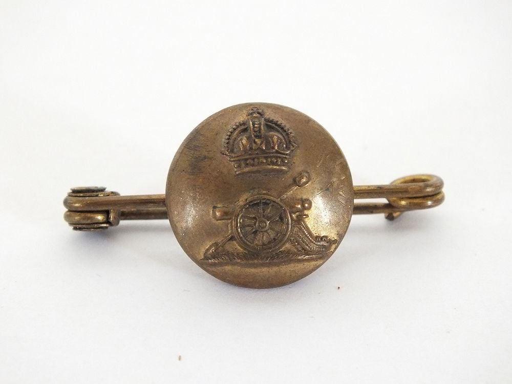 Royal Artillery Pin Badge / Brooch - Smith & Wright, Birmingham