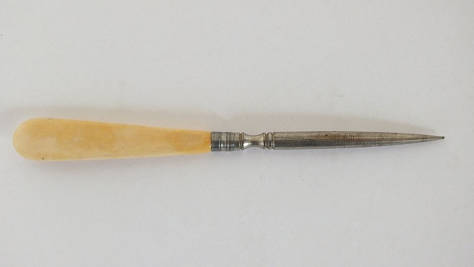 Victorian Bone Handle Crochet Stiletto Tool 