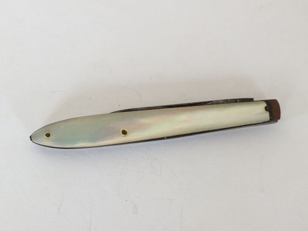Antique Mother of Pearl Penknife