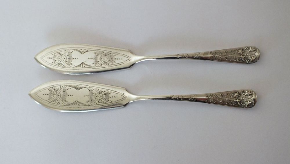 Butter Knives - Edwardian Dining Room & Kitchen Silver Plate