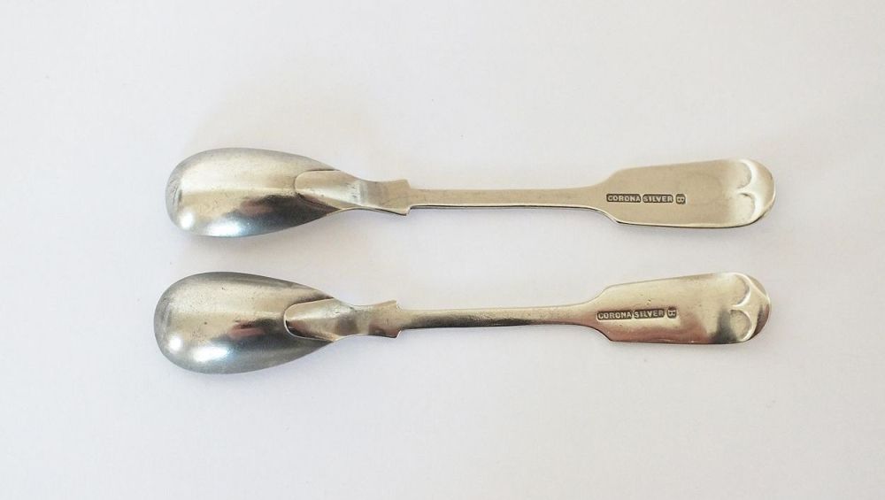 Fiddleback Condiment Spoons, Pair - Corona Silver Plate
