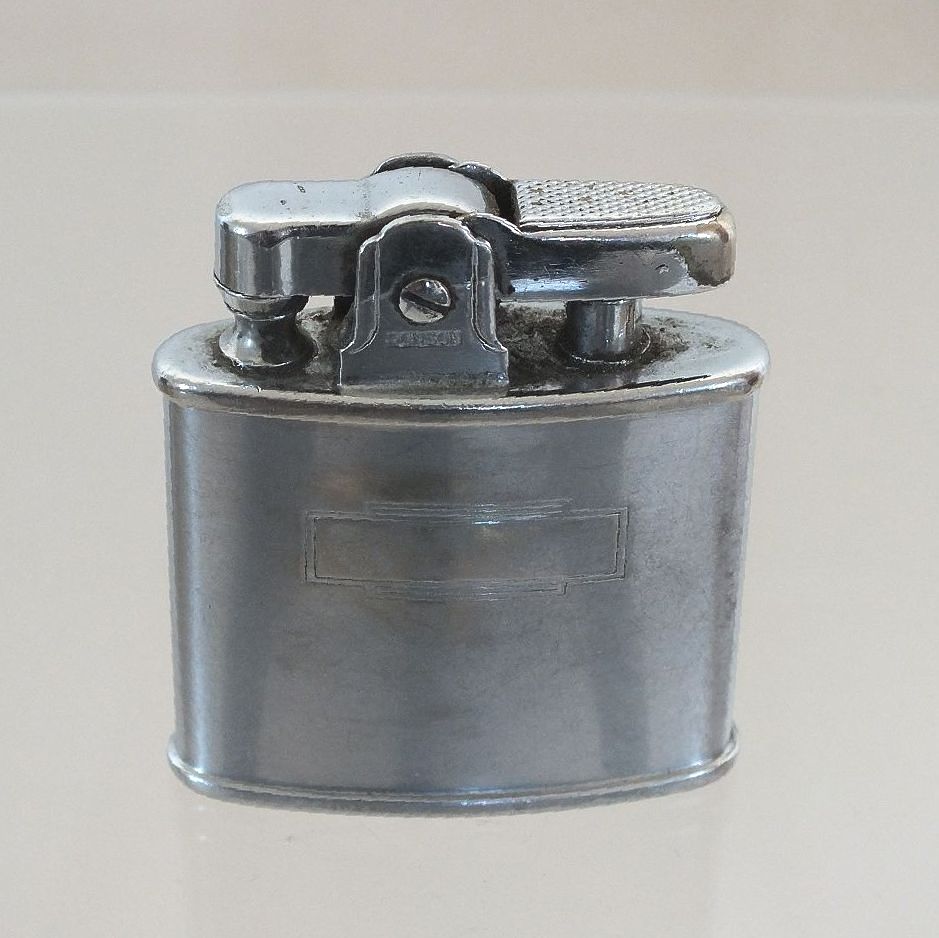 Ronson Standard Pocket Cigarette Lighter Circa 1940s, 1950s  Vintage