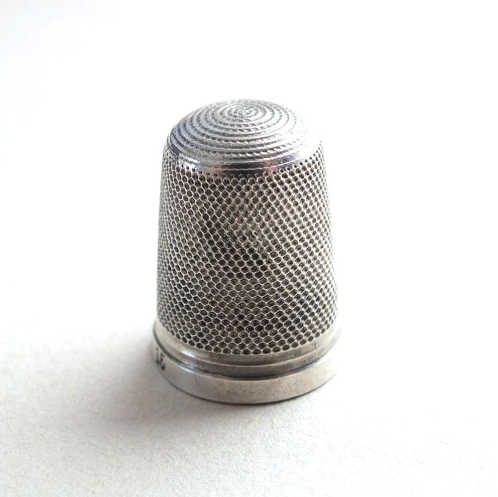 Hallmarked Sterling Silver Sewing Thimble By Griffith-Size 15