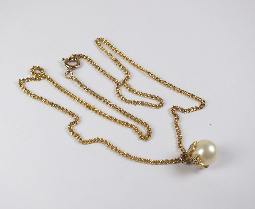 Goldtone Damascene Pearl Pendant Necklace