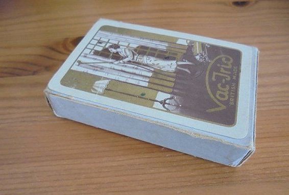 Bridge Playing Cards By Alf Cooke. Advertising Vac-Tric Vacuum Cleaner, Boxed - Early / Mid 20th Century Vintage.
