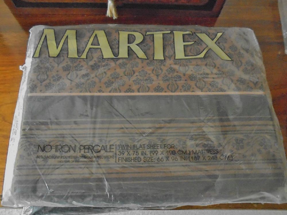 Martex Percale Twin Flat Bed Sheets - Memento Pattern. 1970s Retro