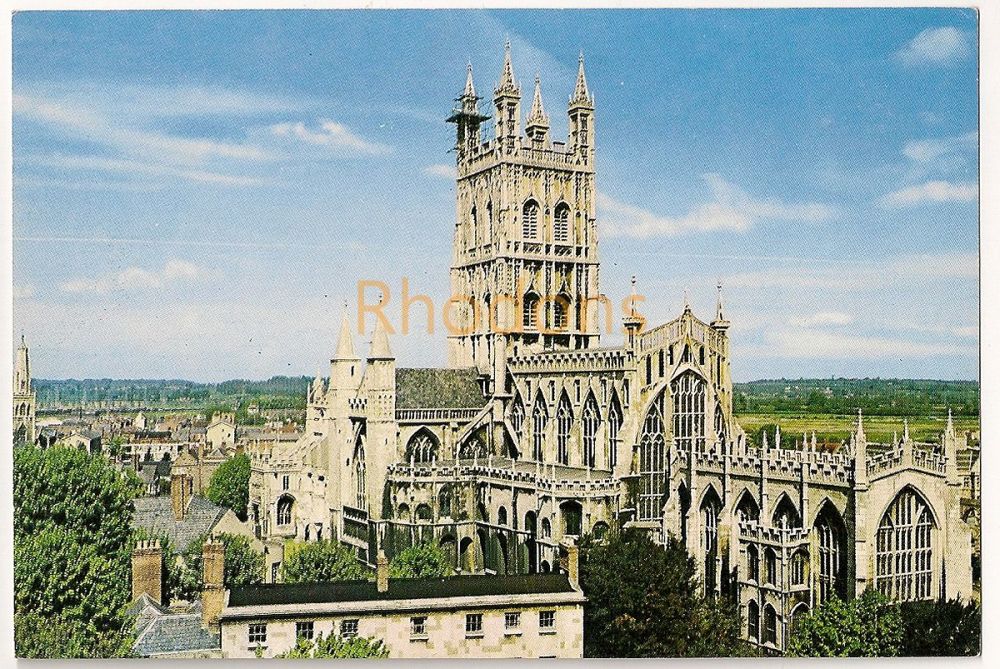 Gloucestershire: Gloucester Cathedral. Colour Postcard