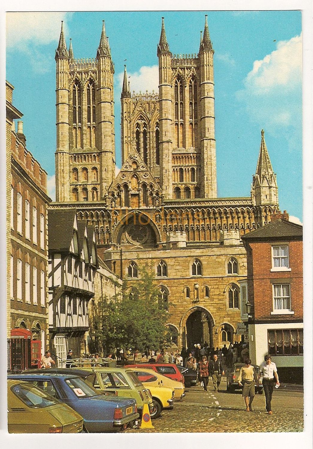UK: Lincolnshire. Exchequer Gate And Cathedral Lincoln. Colour Printed Post