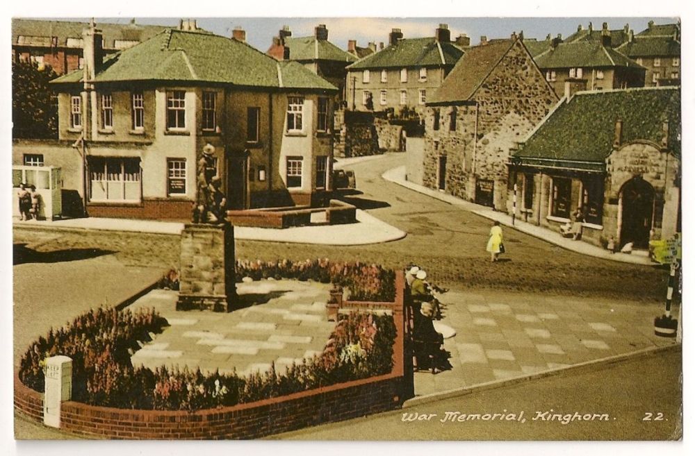 Kinghorn War Memorial, Fife. Colour Photo Postcard 