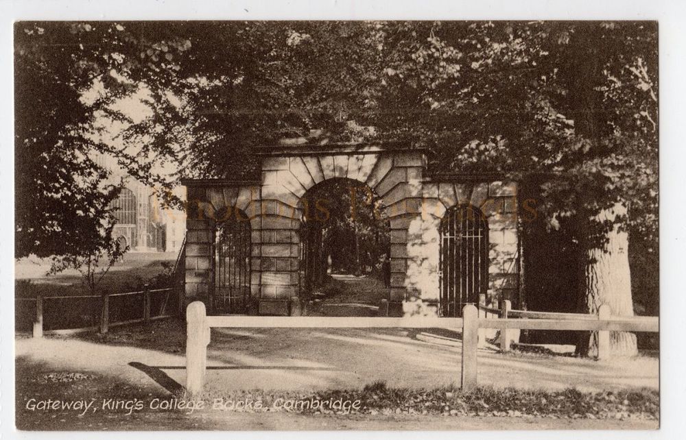 Cambridgshire: Gateway, Kings College Backs, Cambridge Postcard (Aldwych Series)