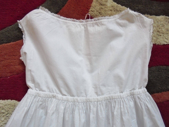 Victorian Girls Petticoat / Dress - 28" Chest