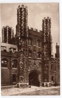 St Johns College Entrance Gate, Cambridge - Friths Postcard (342)