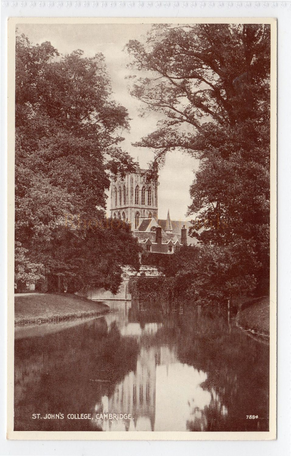 St Johns College, Cambridge Postcard. (Valentines)  (340)