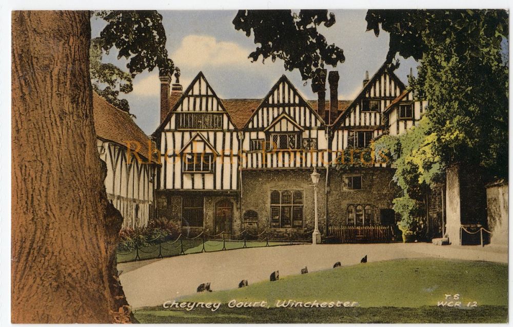 Cheyney Court, Winchester Hampshire - F Frith Postcard