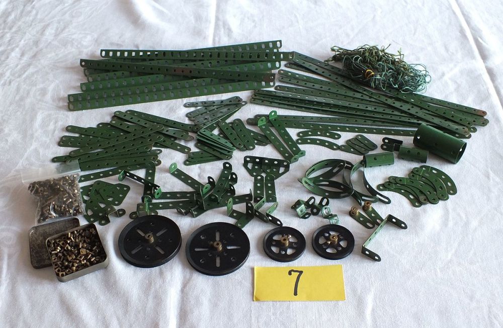 Vintage Meccano Lot-Outfits 7 and 7A-Boxed-1950s