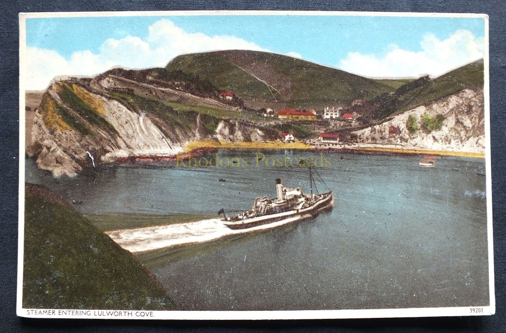 Dorset - Steamer Entering Lulworth Cove-Early 1900s Postcard