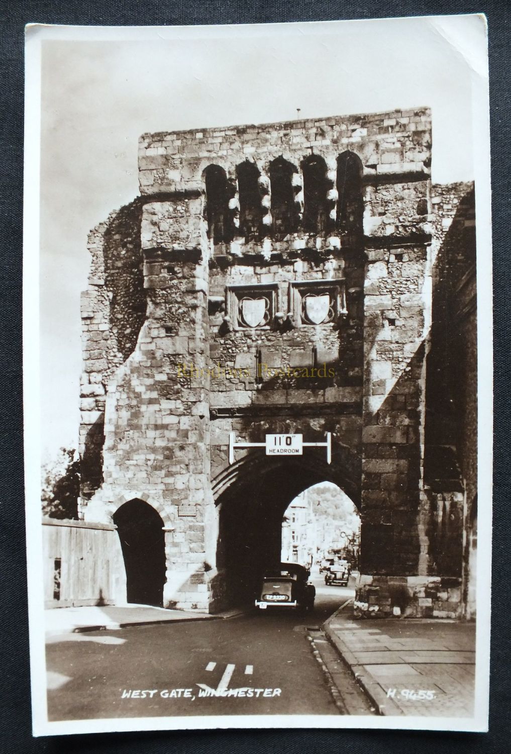 Wiltshire - Winchester - West Gate View With Old Car - Valentines Real Phot