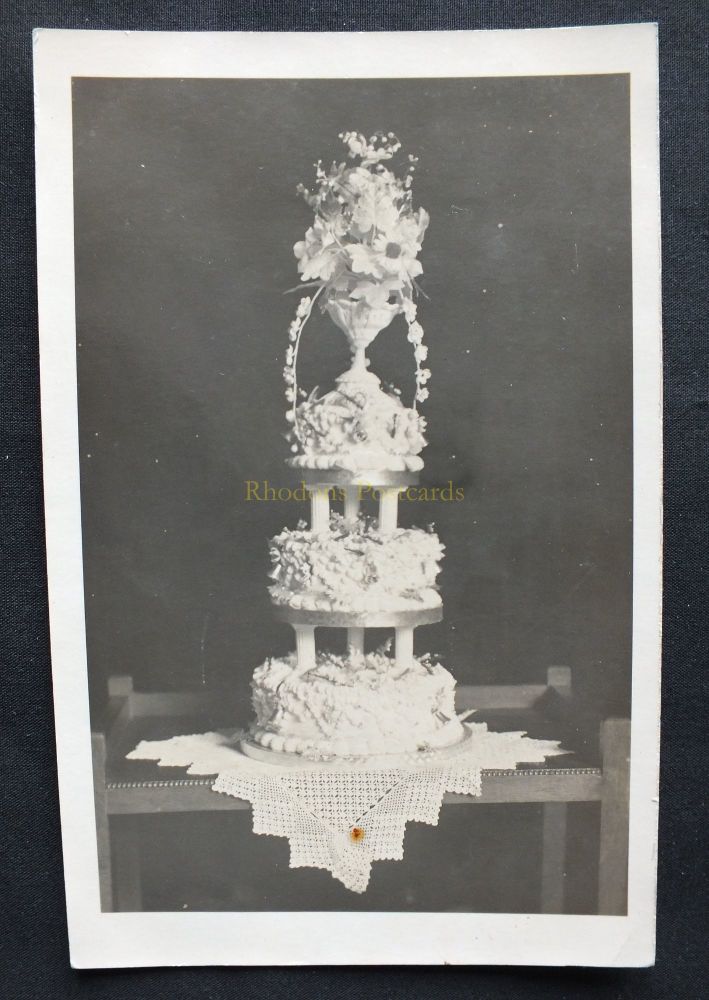 Wedding Cake - Made By Olive For June 4 1932 - Real Photo Postcard