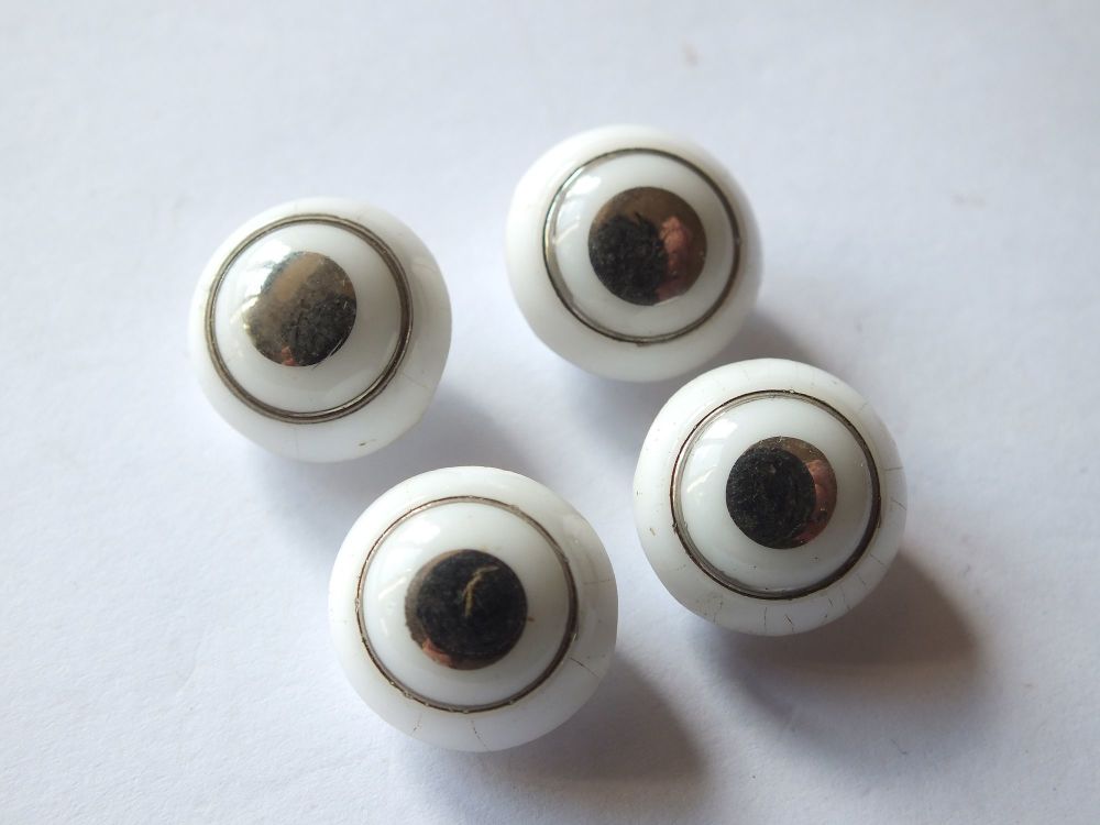 Hard Paste Porcelain Bulls Eye Buttons x4-15mm Diameter-Circa 1930s Vintage