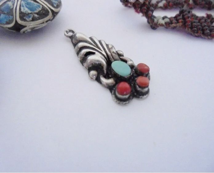 Vintage Native American Beaded Jewellery Lot-Necklace-Bracelet-Silver Flower Beads