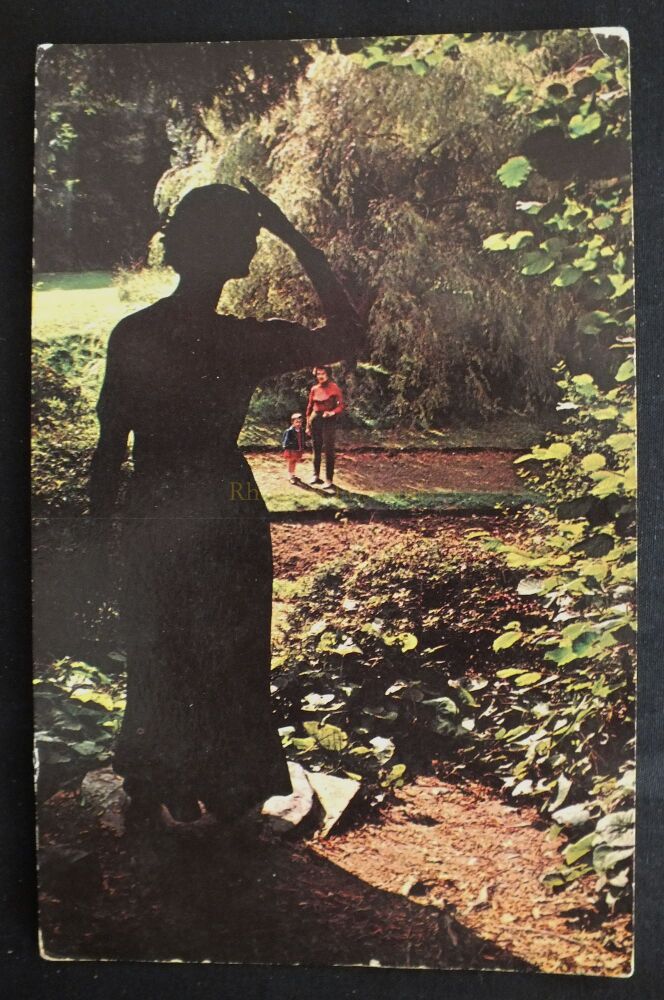 St Joan-George Bernard Shaw Garden-Ayot St Lawrence Hertfordshire-Colour Postcard