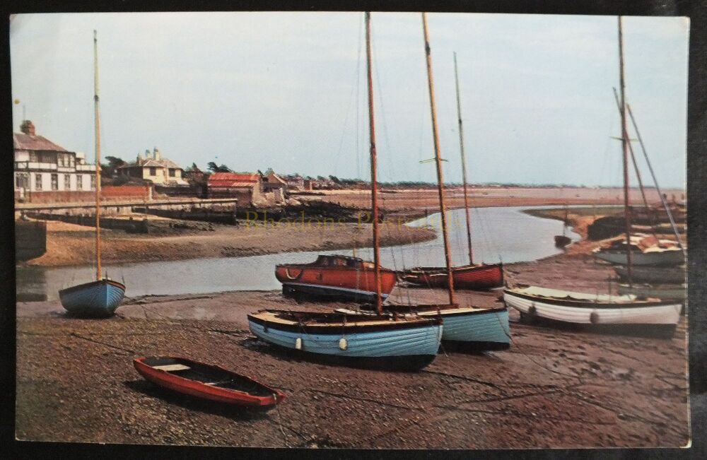 The Harbour Haven Hill Head Hampshire-Boats Yachts-Colour Postcard
