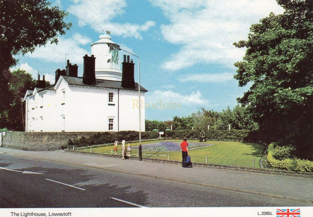 The Lighthouse, Lowestoft Suffolk- E T W Dennis Postcard