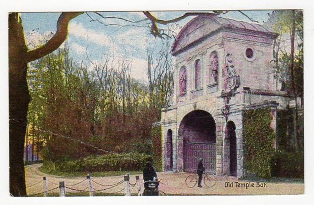 Old Temple Bar, Theobalds Park, Waltham Cross Cheshunt Herts-Early 1900s Postcard