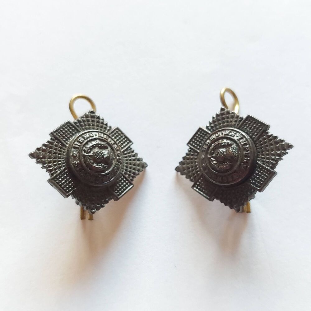 Royal Scots Regiment Officers OSD Bronze Collar Badges-Pair
