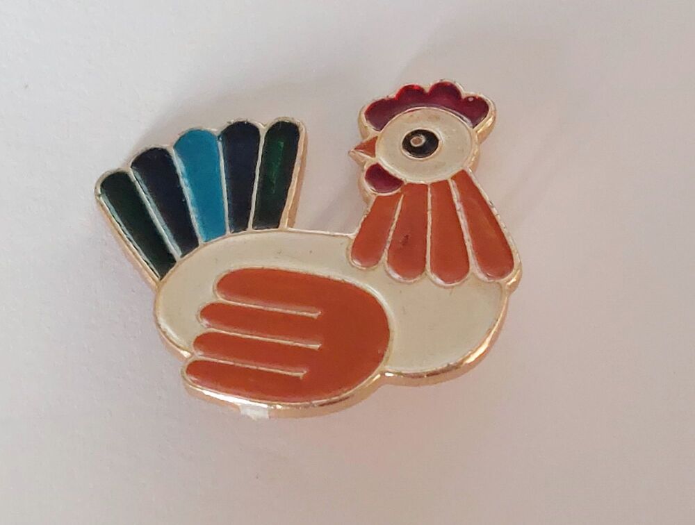 Funky Chicken Pin Back Badge, Brooch