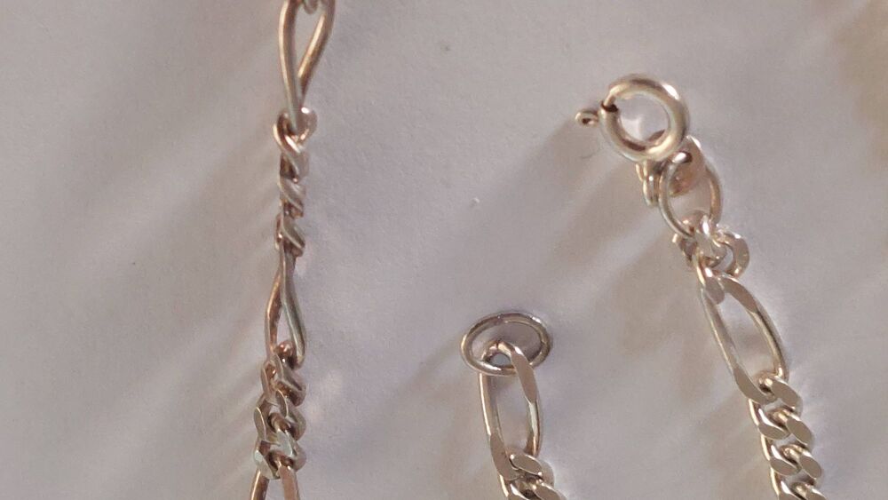 Silver Chain Link Necklace (Length 28 Inches / 70 cms)
