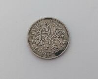 Queen Elizabeth II 1963 Sixpence / 6d Coin
